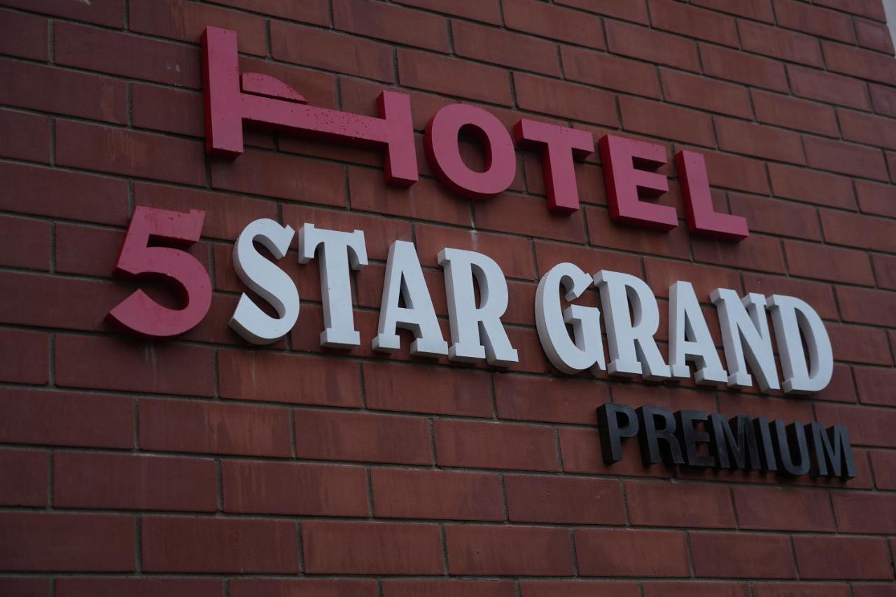 5 Star Grand- Premium Hotel Shamshabad Exterior foto